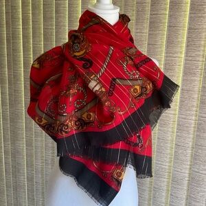 Women’s Large Square Classic Patterned Scarf